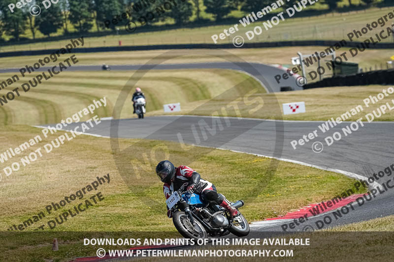 cadwell park;cadwell park photographs;cadwell trackday photographs;enduro digital images;event digital images;eventdigitalimages;peter wileman photography;racing digital images;trackday digital images;trackday photos